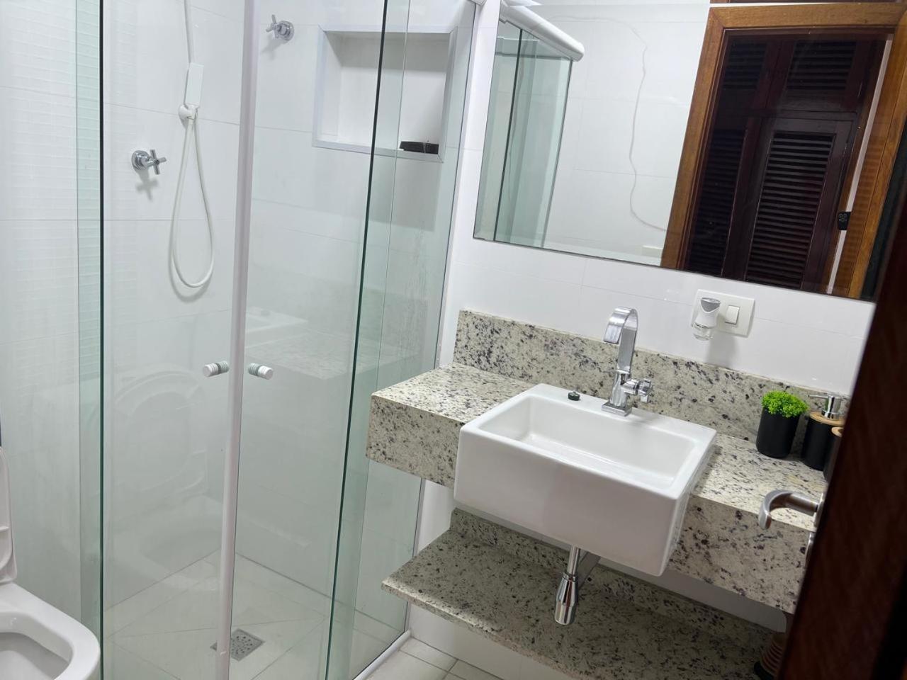 Beleza De Apartamento 300 Metros Da Praia Guaruja Bagian luar foto
